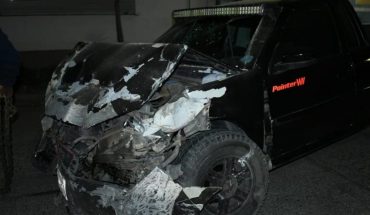 translated from Spanish: Driver hits the wall of an address in Los Mochis