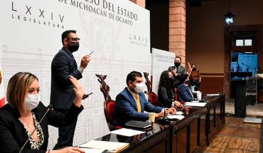 translated from Spanish: I endorse deputies permanent driver’s licenses in Michoacán