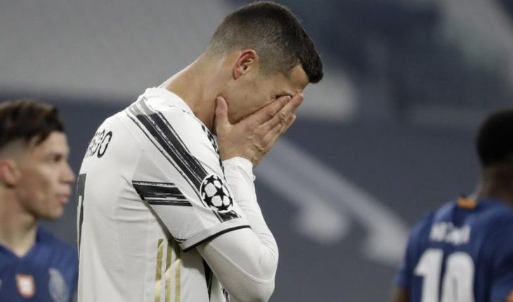 translated from Spanish: Juventus wants to sell Cristiano Ronaldo four times cheaper