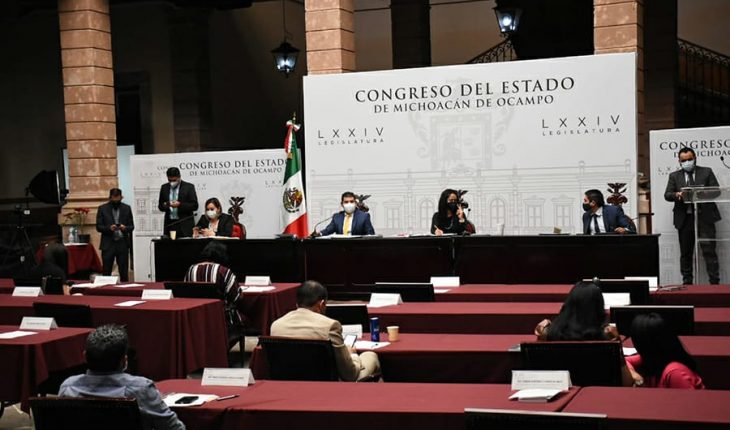 translated from Spanish: Promotes Michoacán Congress free access to menstrual management products