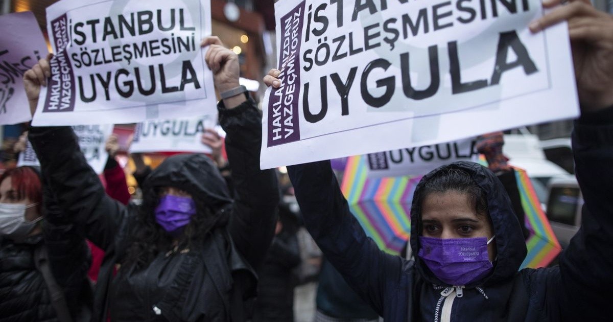 Protests in Turkey: Government withdrew from treaty against gender-based violence