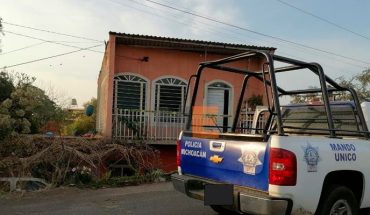 translated from Spanish: They find young day laborer hanged inside their home in Los Reyes, Michoacán