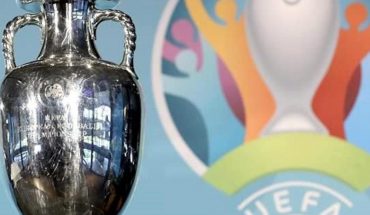 translated from Spanish: UEFA calls for public at Euro and if not there will be sanction