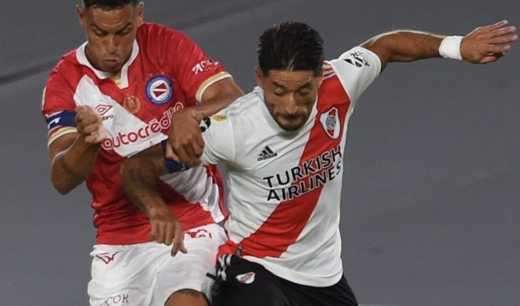 translated from Spanish: With a goal over the finale, Argentinos Juniors surprised and beat River