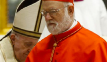 Arzobispo de Santiago Celestino Aós es hospitalizado por Covid-19
