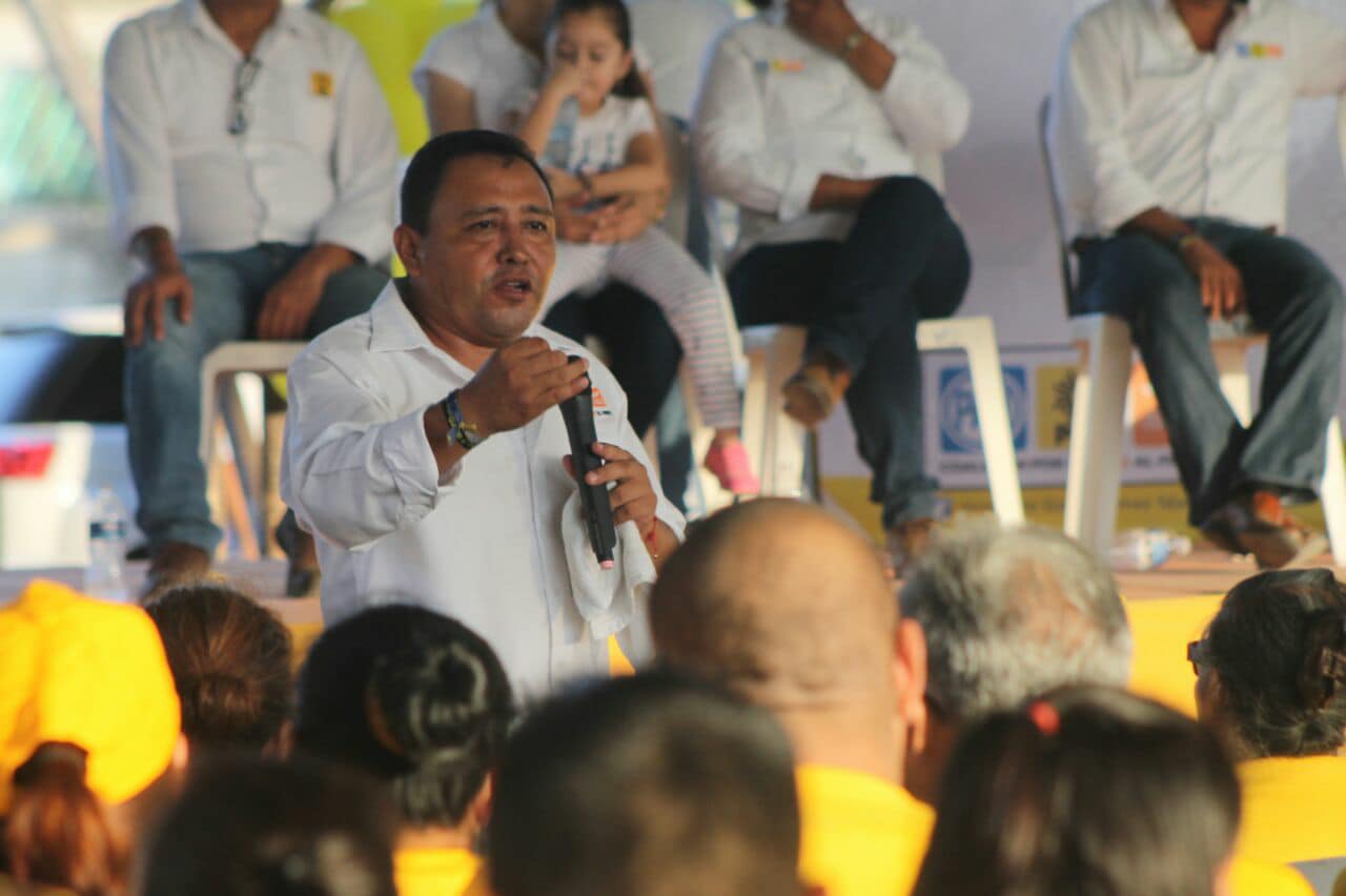 Candidato a la alcaldía en Veracruz está detenido, confirma el PRD