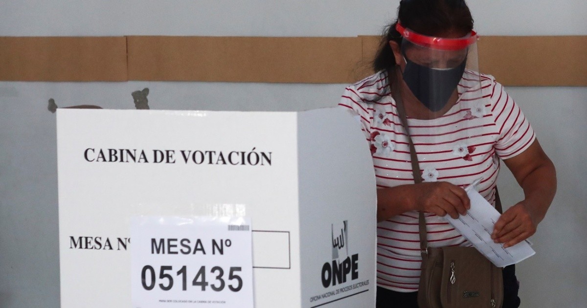 Elecciones en Perú: se definen los protagonistas del ballotage presidencial