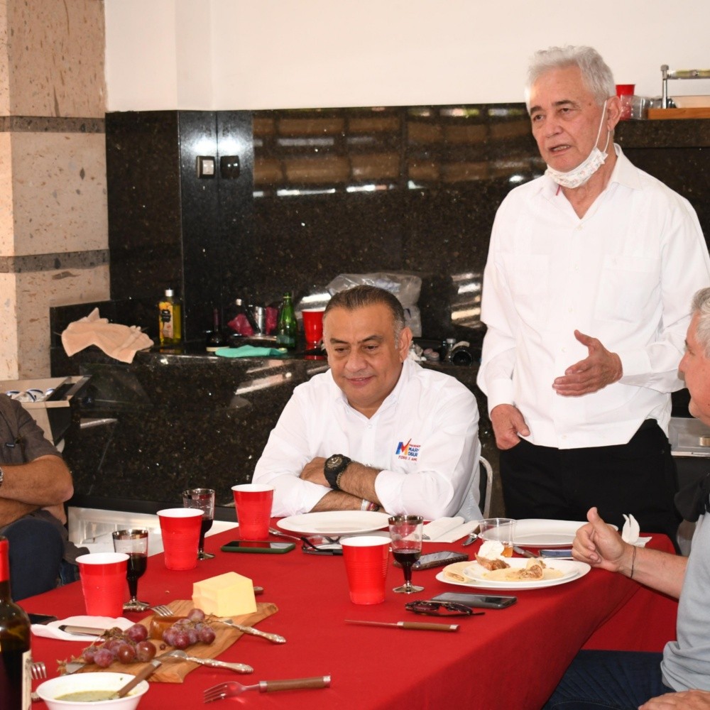 Empresarios de Los Mochis se reúnen con Marcos Osuna