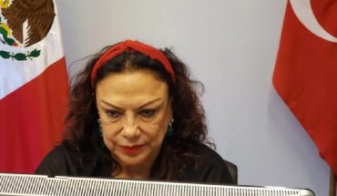 Isabel Arvide maltrata a personal de Consulado de Estambul