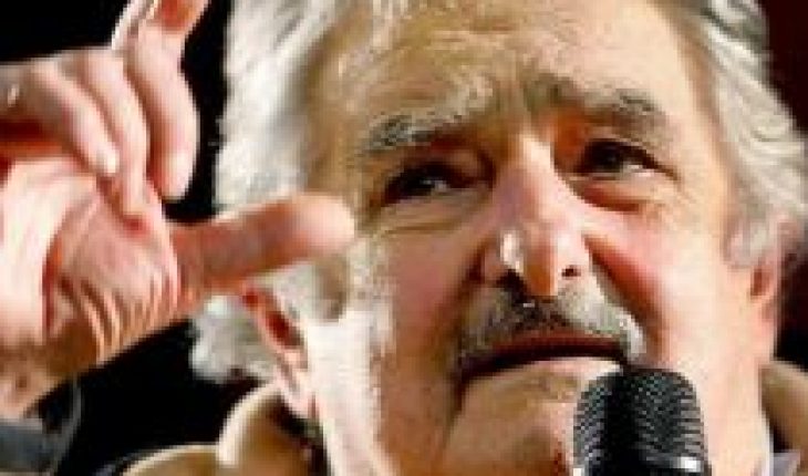 José Mujica se recupera tras ser operado de urgencia