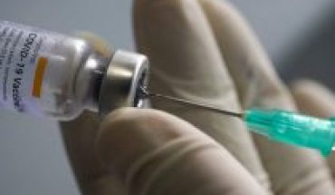 Presidente Piñera recibe nuevo cargamento de vacunas Sinovac contra el Covid-19 con 2,2 millones de dosis