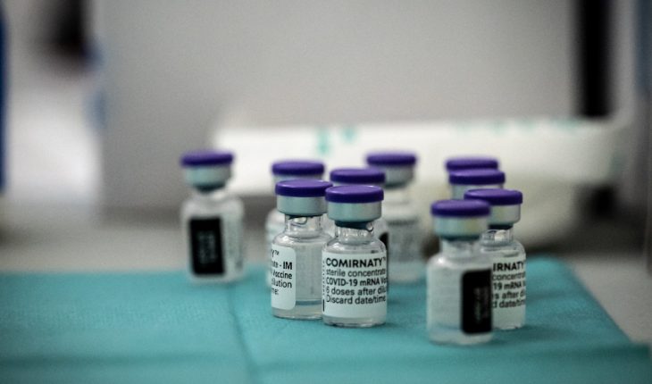Pfizer dice que vacuna tiene 100% de eficacia contra variante sudafricana