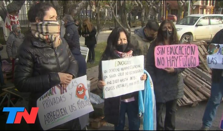 Video: Protestas en Santa Cruz: reclamo por las clases presenciales en las escuelas y de personal de salud