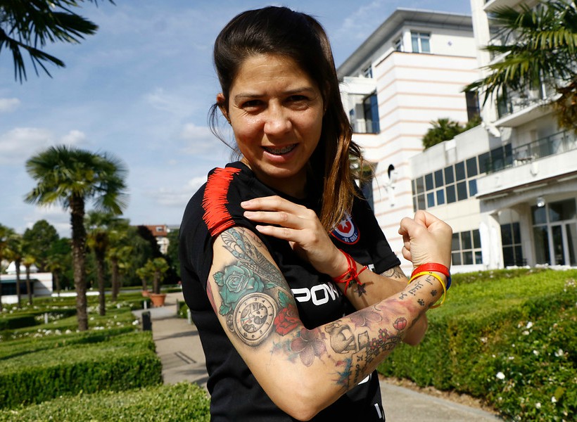 Carla Guerrero: "This award is of all women who fight to be footballers"