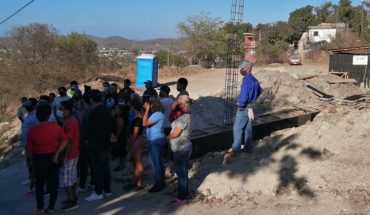 translated from Spanish: Colonists report green and sports area in Mazatlan