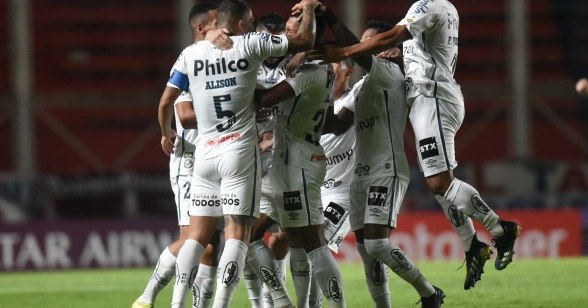 Copa Libertadores: San Lorenzo fell to Santos and complicated his ranking