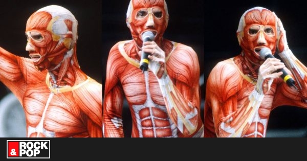 ¿Un titán de Shingeki? La vez que David Byrne cantó Psycho Killer con un peculiar disfraz — Rock&Pop