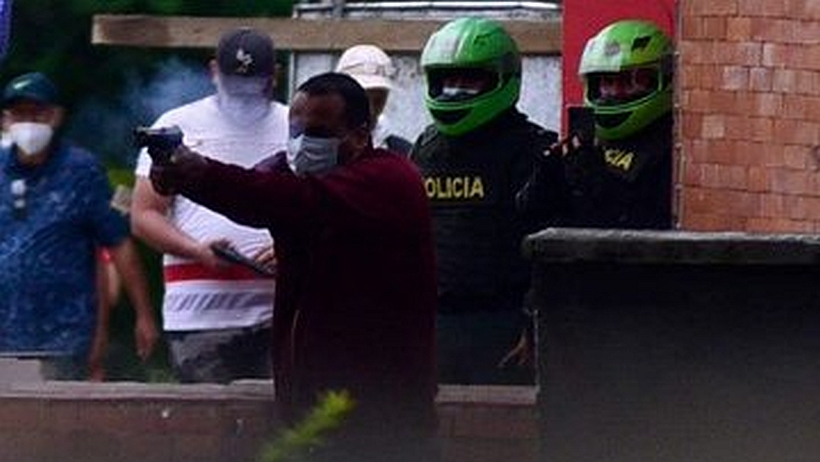 Al menos 13 muertos son reportados en Cali en medio de las protestas en Colombia