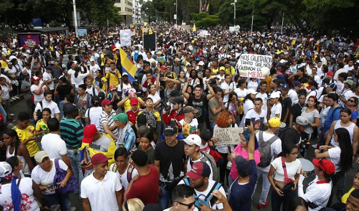 Al menos 41 manifestantes heridos en última jornada de protestas en Colombia