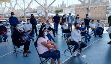 Concluye vacunación anti COVID-19 a personal educativo en Michoacán