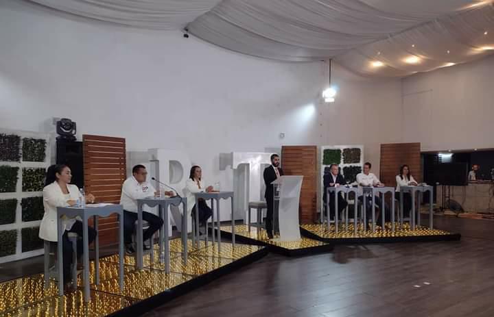Desairan candidatos por Morelia debate de Consejo Ciudadano