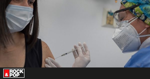 Piñera anuncia que se acelerará el proceso de vacunación contra el Covid