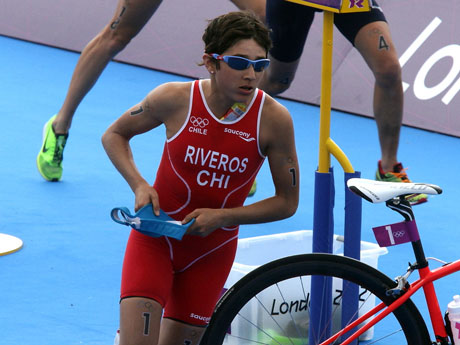 Barbara Riveros finished seventh at the Triathlon World Cup in Italy