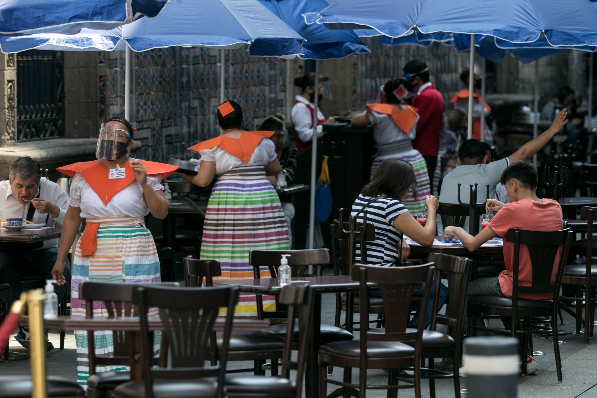 CDMX restaurants can extend hours and allow more diners