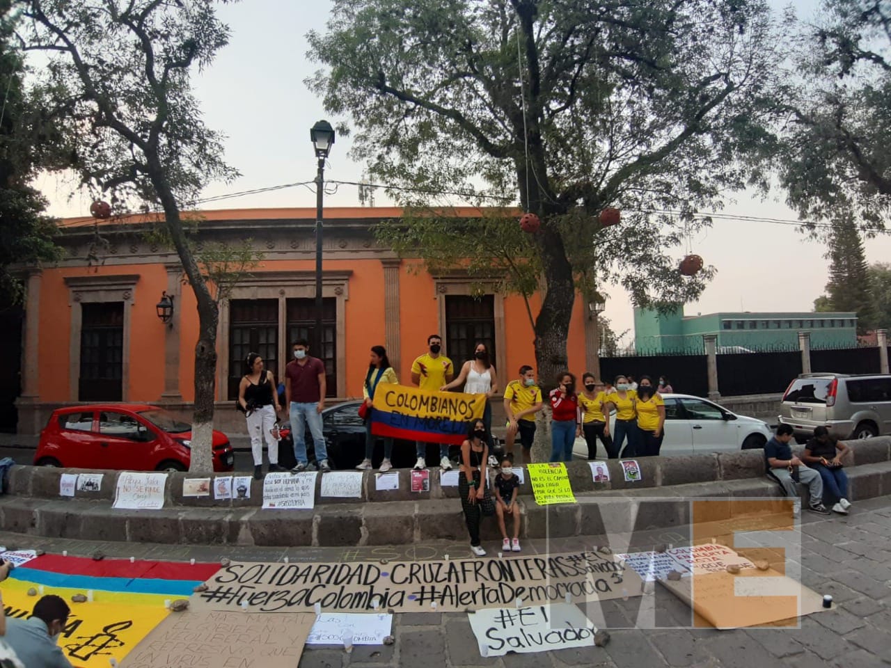 Colombians based in Morelia protest against violence in their country