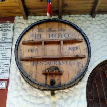 Emblematic local El Hoyo ends a cycle "More than anything we closed because time passed us"