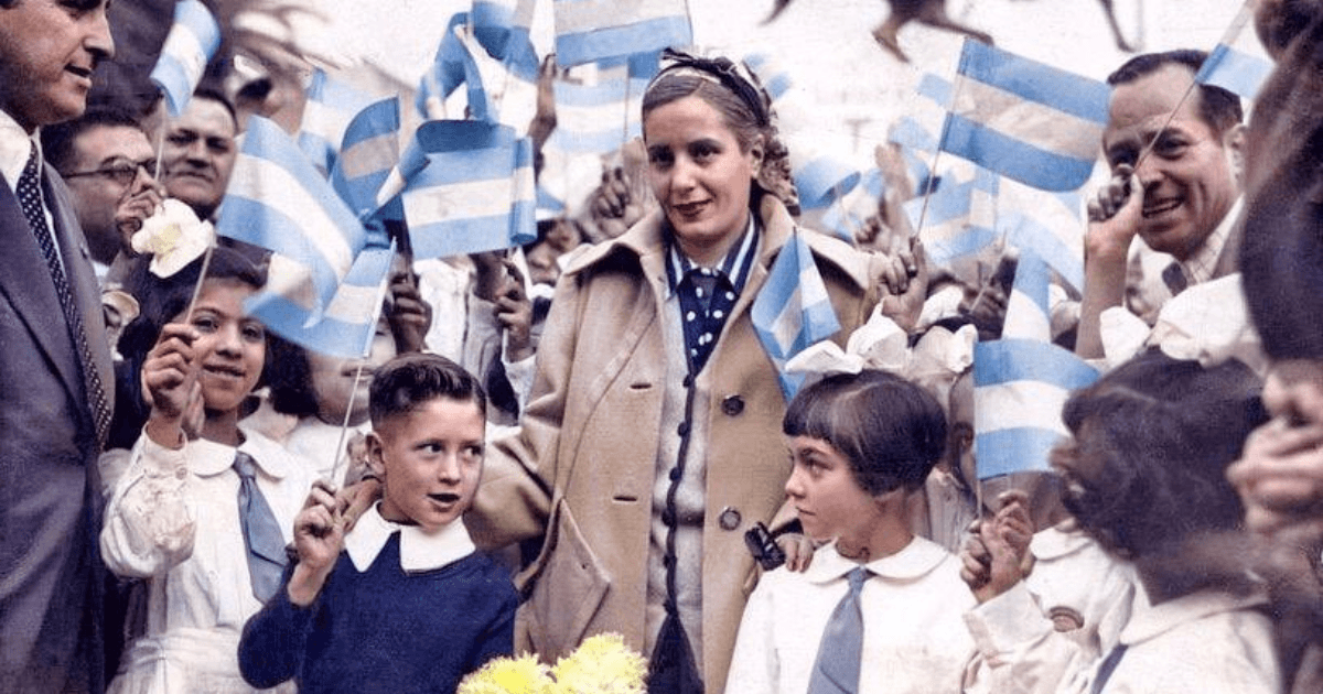#EvitaEterna: Politicians and leaders reminded Evita 102 years after birth