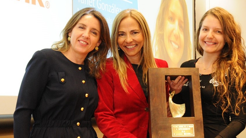 Scotiabank Chile releases tenth version of its "Entrepreneurial Award"