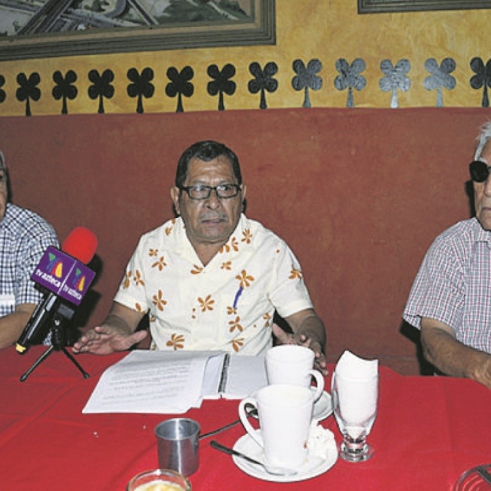 Sinaloa retirees show support for Morena