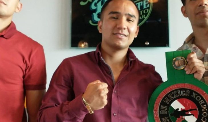 Andrés Olivas peleará por el título Peso Mosca