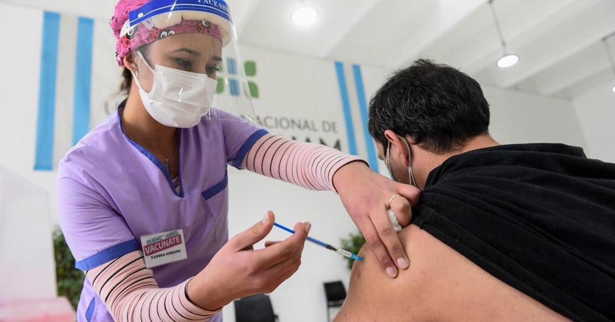 Argentina registró un nuevo récord de aplicaciones diarias de vacunas