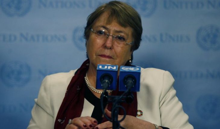 Bachelet insistió que medidas anticovid que “restringen” los DD. HH. deben ser temporales