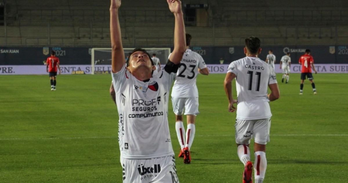 Colón le ganó 2 a 0 a Independiente en San Juan y es finalista
