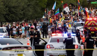 Embisten a marcha del Orgullo Gay en Florida; hay un muerto
