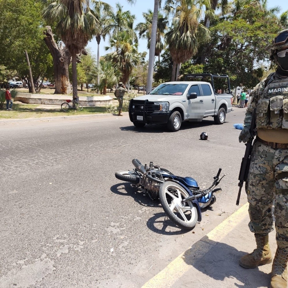 Identifican motociclista chocado Marina Los Mochis, Sinaloa