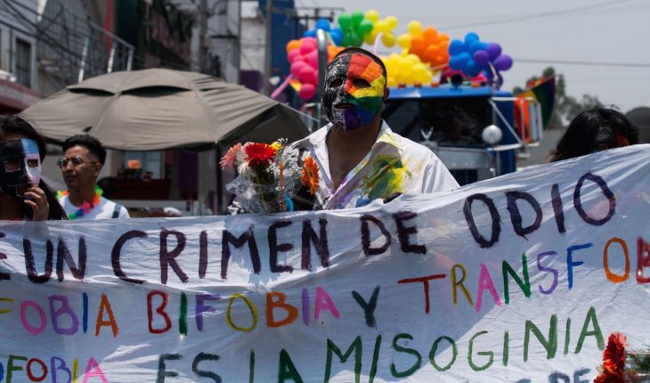 Matan a joven con VIH en Cancún; ONG exigen investigar crimen de odio