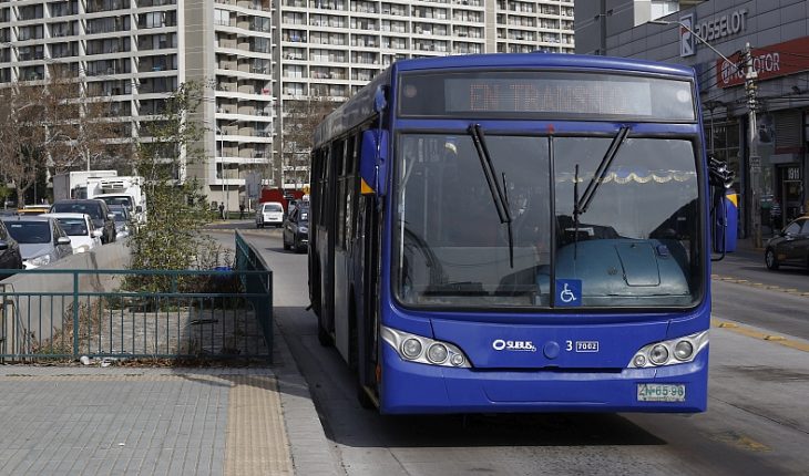 Transporte público opera con refuerzo de 80% y flujos crecen 50% en la capital