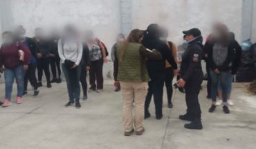 translated from Spanish: 240 Central American migrants are detained in Puebla; 61 are minors