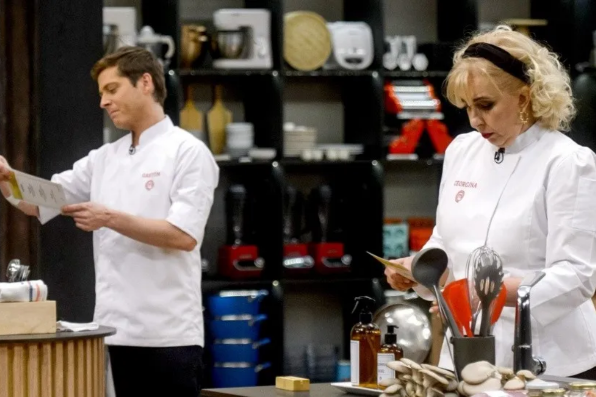 translated from Spanish: All the details of the final of Masterchef Celebrity 2