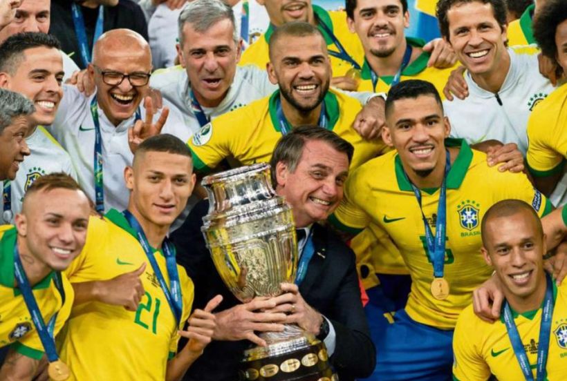 Brazil will decide today if it accepts host of the Copa America amid criticism and a pandemic that gives no respite