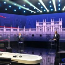 Denying the government, without mentioning Piñera and pejoratively endosing Larroulet, the candidates of Chile Vamos had a first debate where no one moved from their script