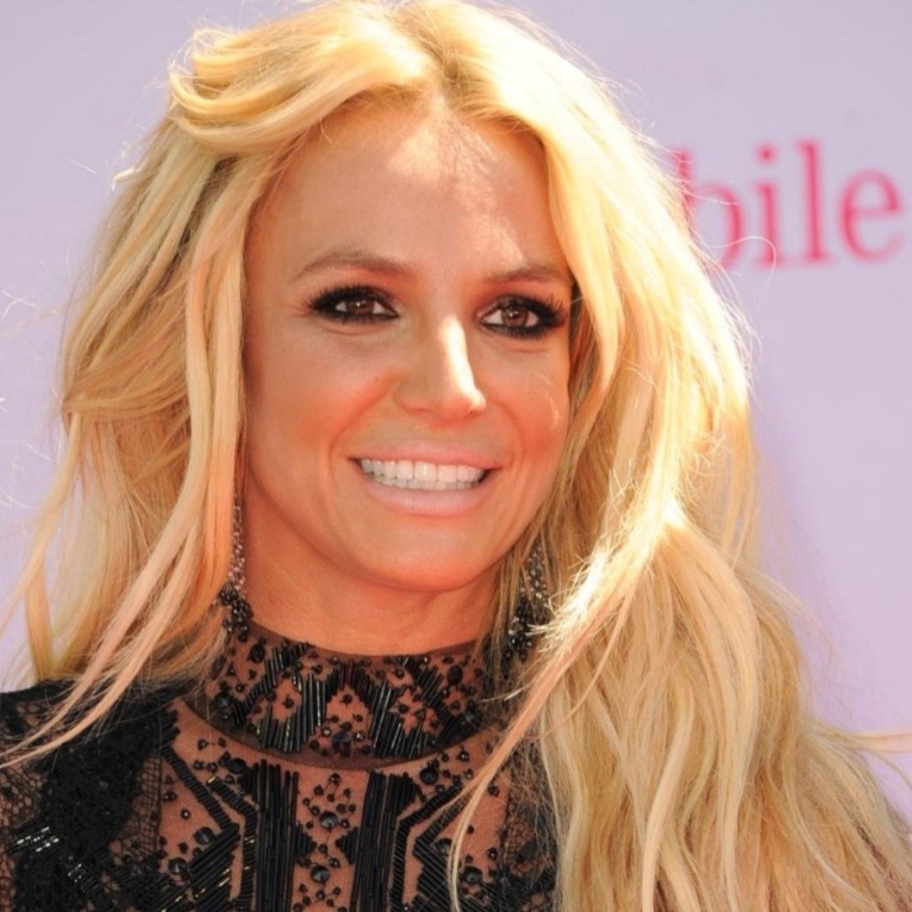 "I want my life again, enough is enough," demands Britney Spears