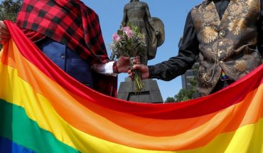 translated from Spanish: Sinaloa votes for marriage equality; they must approve it by court order
