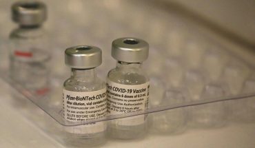 translated from Spanish: Sinovac and Pfizer-BioNTech vaccines show 90% and 98% effectiveness in Chile