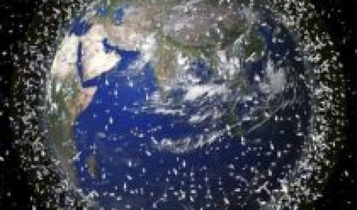 translated from Spanish: Space debris: the end of the night
