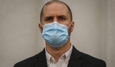 translated from Spanish: Spokesman Bellolio: “There is a pandemic fatigue (…) but that doesn’t mean quarantines don’t work.”